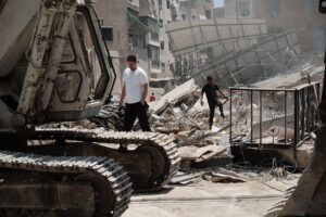 Fotografía de bombardeos en el Líbano. EFE/ Edgar Gutiérrez