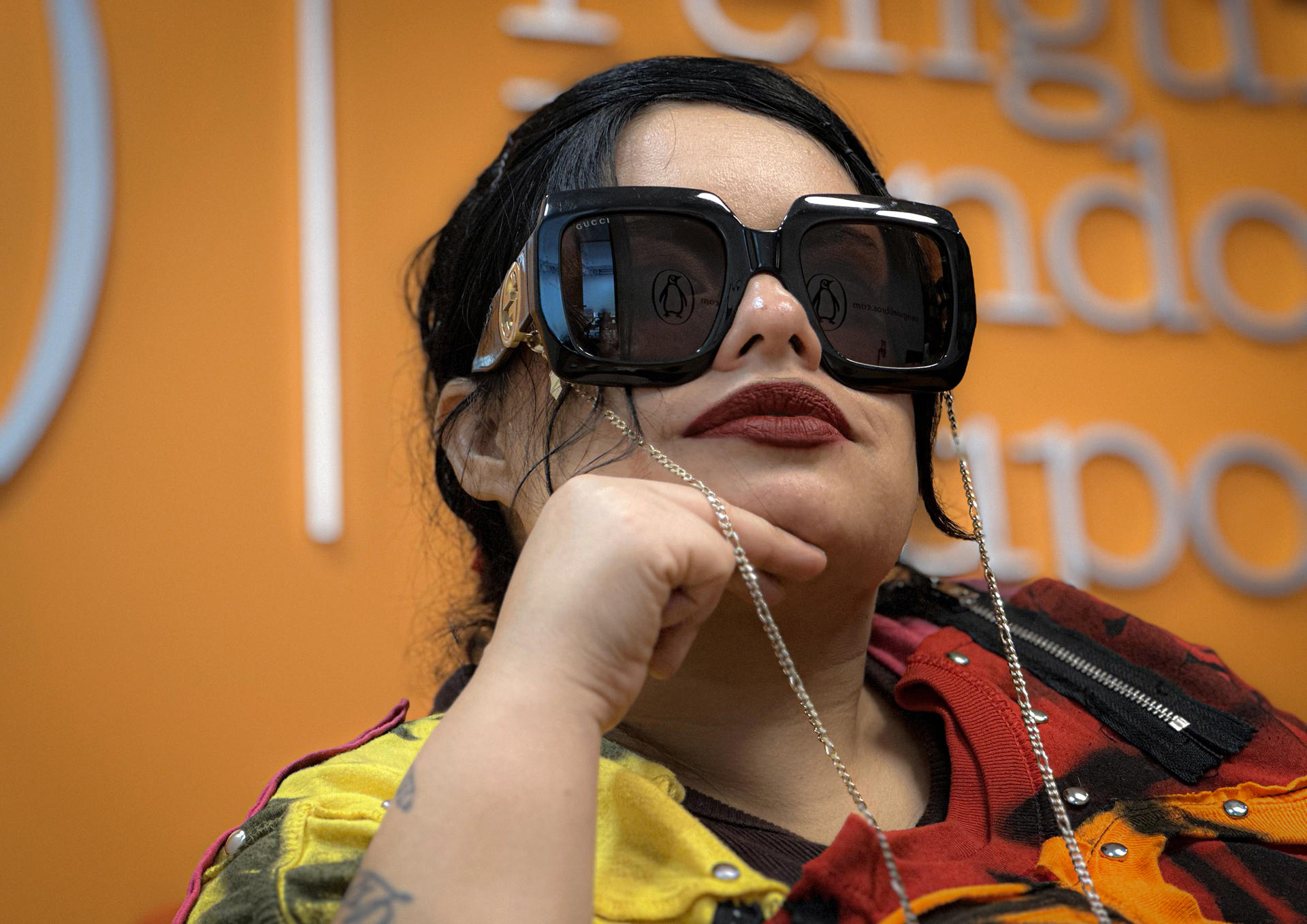 La cantante mexicana Amandititita, posa durante una entrevista con EFE este viernes, en Ciudad de México (México). EFE/ Ana Baez