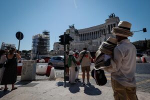Imagen de archivo de Italia en medio de una ola de calor. EFE/EPA/GIUSEPPE LAMI