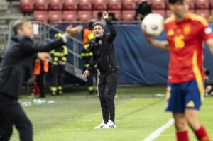 El seleccionador español sub21 Santi Denia. EFE/EPA/JOZEF JAKUBCO