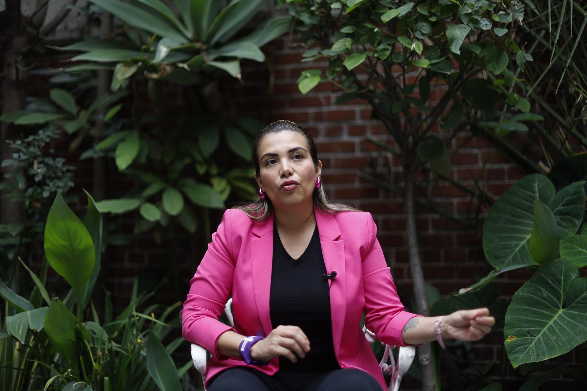 La activista Diana Luz Vázquez, habla durante una entrevista con EFE el pasado viernes, en Ciudad de México (México). EFE/ Sáshenka Gutiérrez
