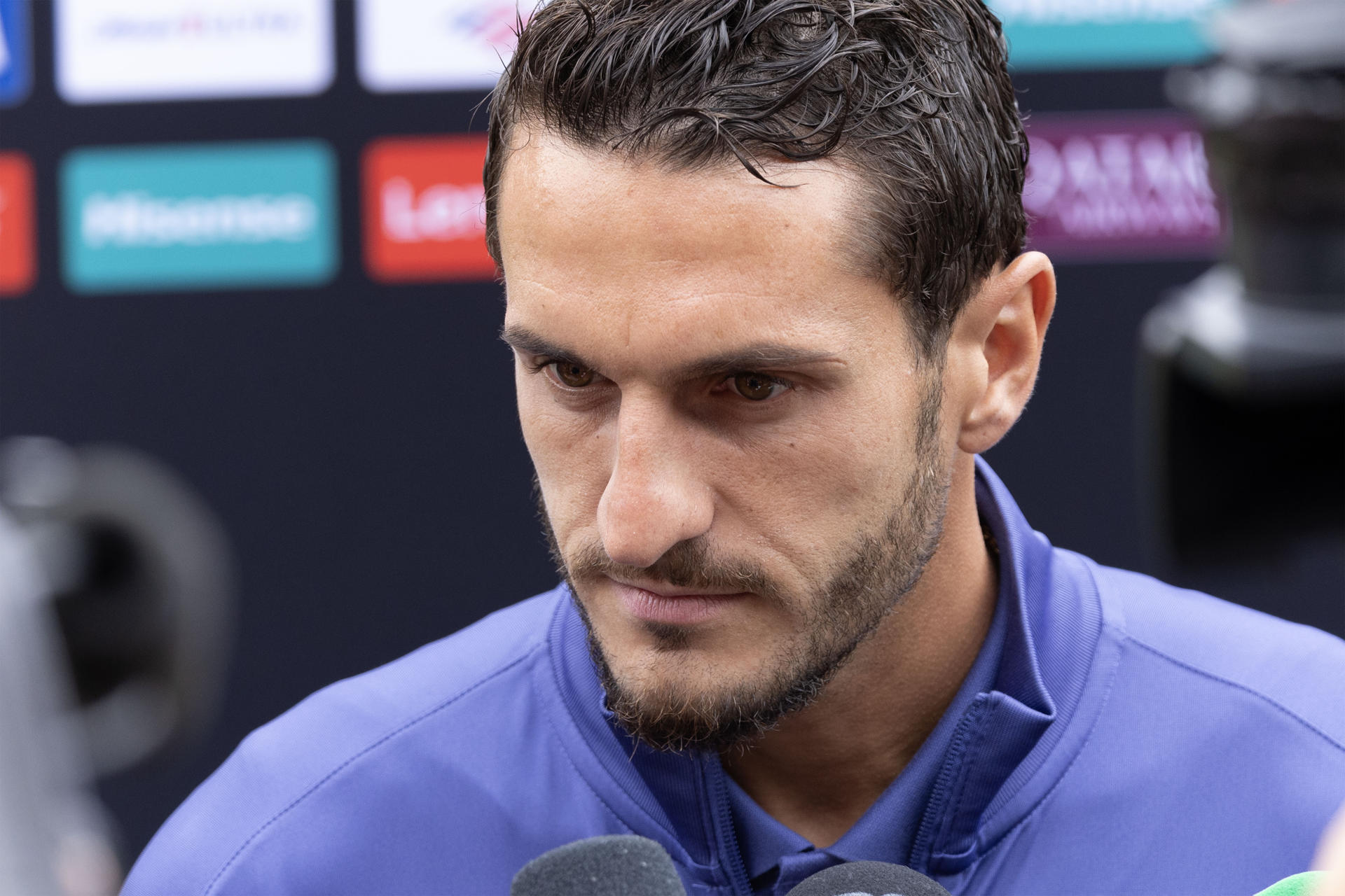 Koke del Atlético de Madrid, habla durante una conferencia de prensa este sábado en el Memorial Coliseum de Los Ángeles (EE.UU.). . EFE/Armando Arorizo