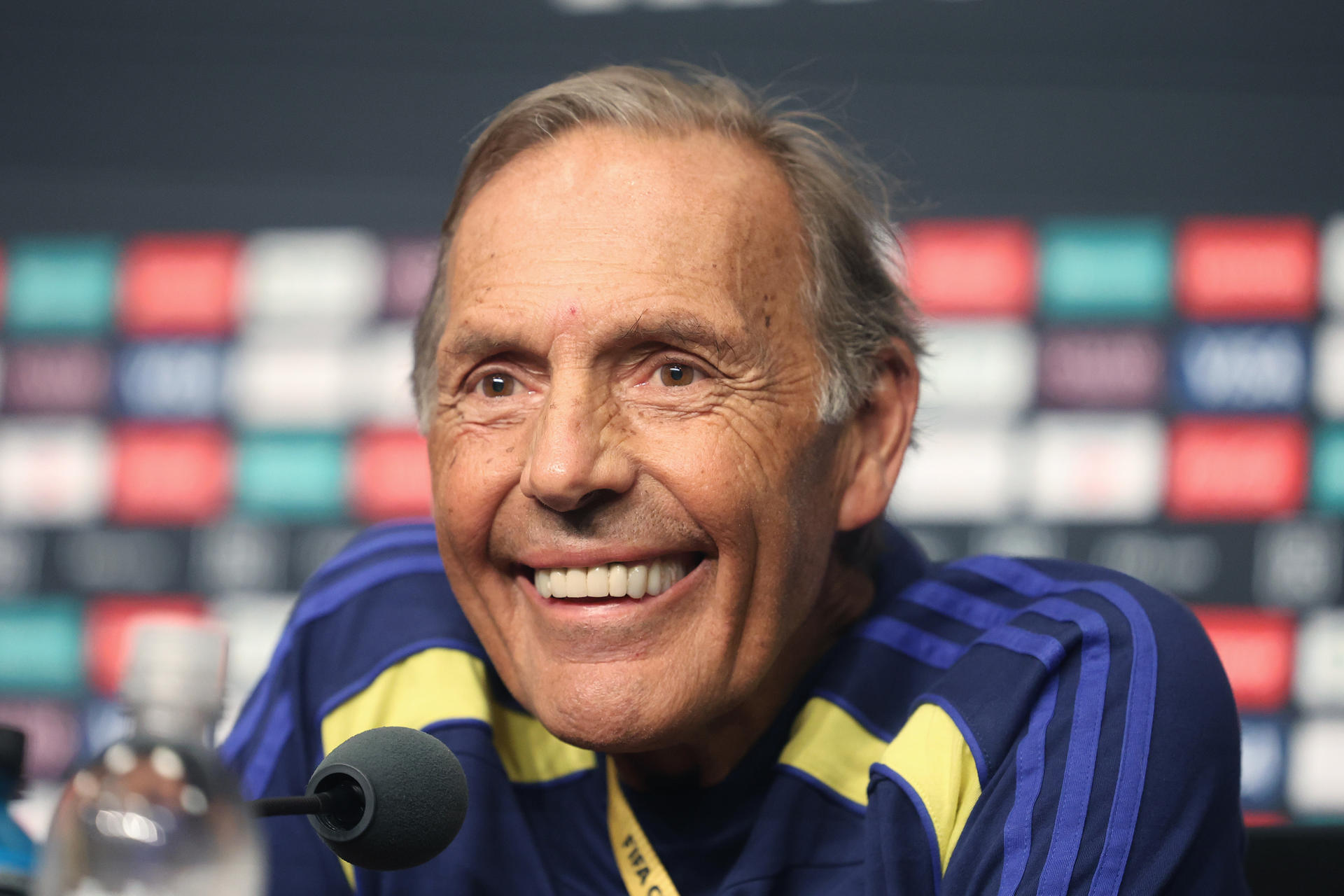 El director técnico de Boca Juniors, Miguel Ángel Russo, habla durante una rueda de prensa en Nashville (Estados Unidos). EFE/Juan Ignacio Roncoroni
