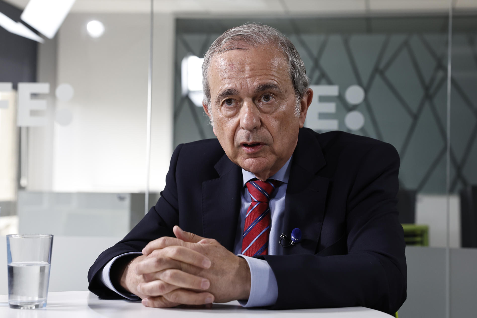 Cuando se cumplen 20 años desde la creación de la Conferencia de Consejos Sociales de las Universidades Españolas (CCS), el órgano que representa a la sociedad en el sistema universitario apuesta por una mayor participación de las privadas y su presidente, Antonio Abril, señala a EFE que hay que adaptarse a la nueva realidad social. EFE/Ballesteros
