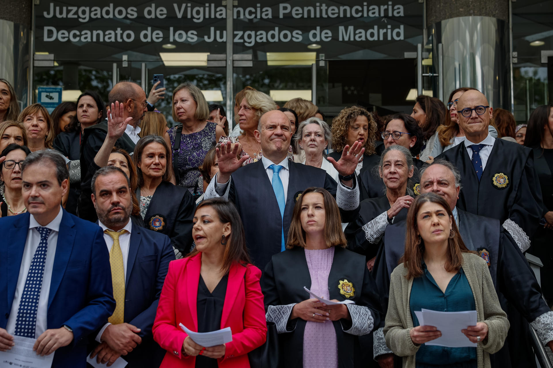 Protesta de jueces y fiscales este miércoles. EFE/ Daniel González