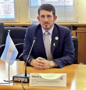 El presidente de la DAIA, una de las principales organizaciones de la comunidad judía en Argentina, Mauro Berenstein, ve como "un orgullo" que el presidente argentino, Javier Milei, que se encuentra de visita por segunda vez en Israel, se haya convertido en un altavoz "en defensa del Estado de Israel". EFE/ Mauro Berenstein - SOLO USO EDITORIAL/SOLO DISPONIBLE PARA ILUSTRAR LA NOTICIA QUE ACOMPAÑA (CRÉDITO OBLIGATORIO) -