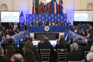 Fotografía de archivo de una sesión extraordinaria de la Asamblea General de la Organización de los Estados Americanos (OEA) en la sede del organismo en Washington (EE.UU.). EFE/ Lenin Nolly