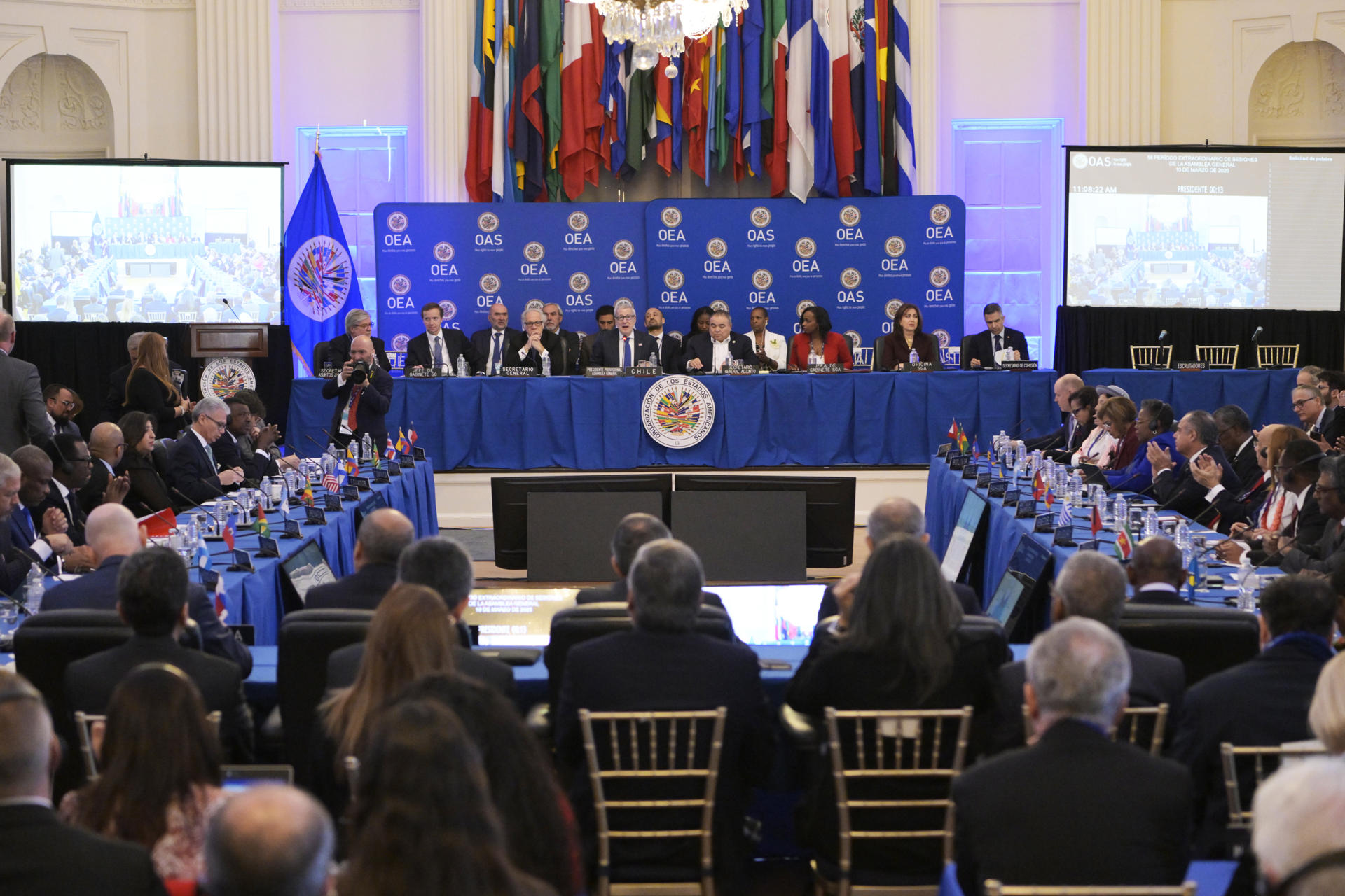 Fotografía de archivo de una sesión extraordinaria de la Asamblea General de la Organización de los Estados Americanos (OEA) en la sede del organismo en Washington (EE.UU.). EFE/ Lenin Nolly