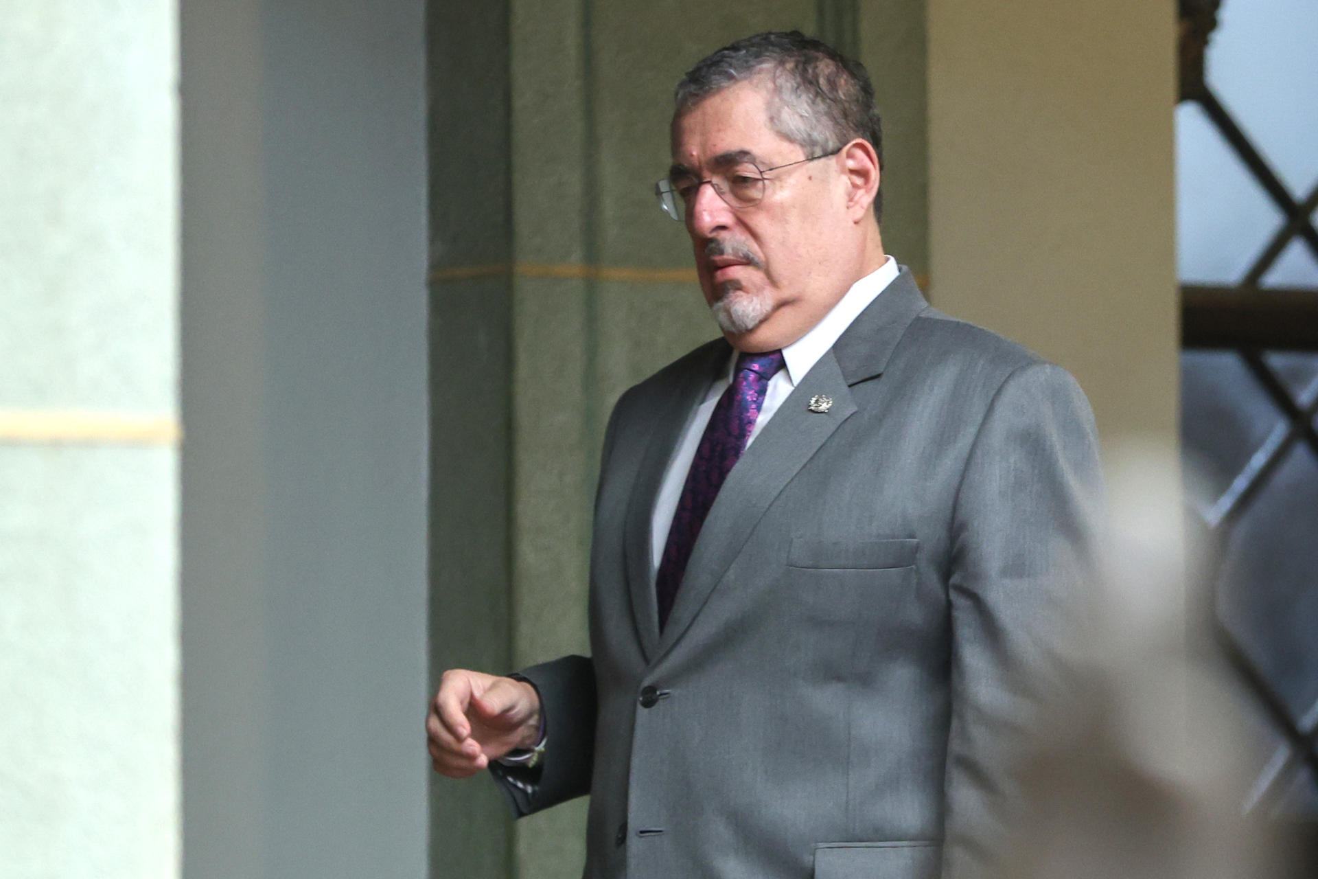 El presidente Bernardo Arévalo de León en una rueda de prensa este 2 de junio de 2025, en Ciudad de Guatemala. EFE/ Mariano Macz

