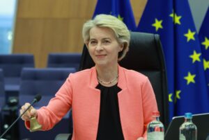 La presidenta de la Comisión Europea, Ursula von der Leyen. EFE/EPA/OLIVIER HOSLET