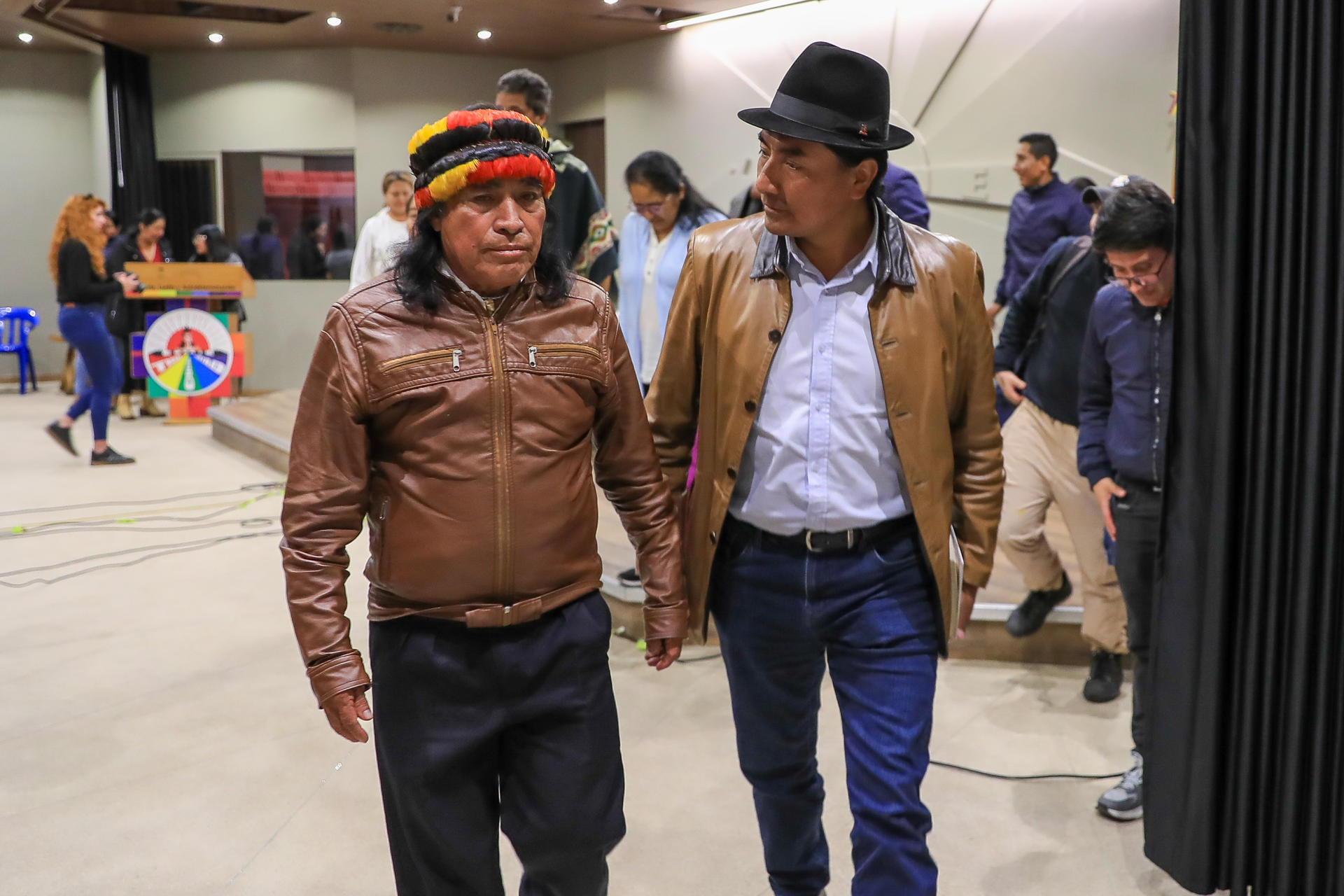 La Conaie, la mayor organización social indígena del país andino, anunció su intención de "radicalizar" su lucha contra los proyectos extractivos que el actual Gobierno, del presidente Daniel Noboa, busca impulsar en diferentes zonas del territorio nacional. EFE/ José Jácome