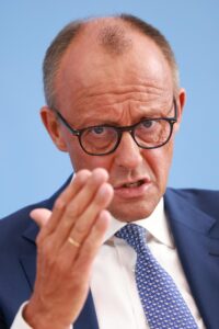 Imagen de archivo del canciller alemán, Friedrich Merz. (Alemania) EFE/EPA/CLEMENS BILAN