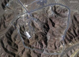 Una imagen satelital proporcionada por Maxar Technologies muestra una vista general de la planta subterránea de enriquecimiento de uranio de Fordo antes de los ataques aéreos estadounidenses en Irán, el 20 de junio de 2025 (publicada el 22 de junio de 2025). EFE/EPA/Maxar Technologies