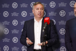 Imagen de archivo del ya expresidente del Comité Técnico de Árbitros (CTA), Luis Medina Cantalejo. EFE/Rodrigo Jiménez