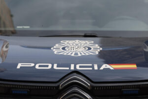 Imagen de archivo de un coche de la Policía Nacional. EFE/Mariscal