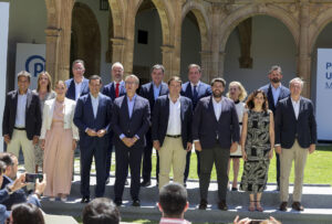 El presidente del Partido Popular, Alberto Núñez Feijóo, en una imagen de archivo, en un acto con asistencia de miembros de la dirección del partido y presidentes autonómicos del PP. EFE/J.M.GARCÍA