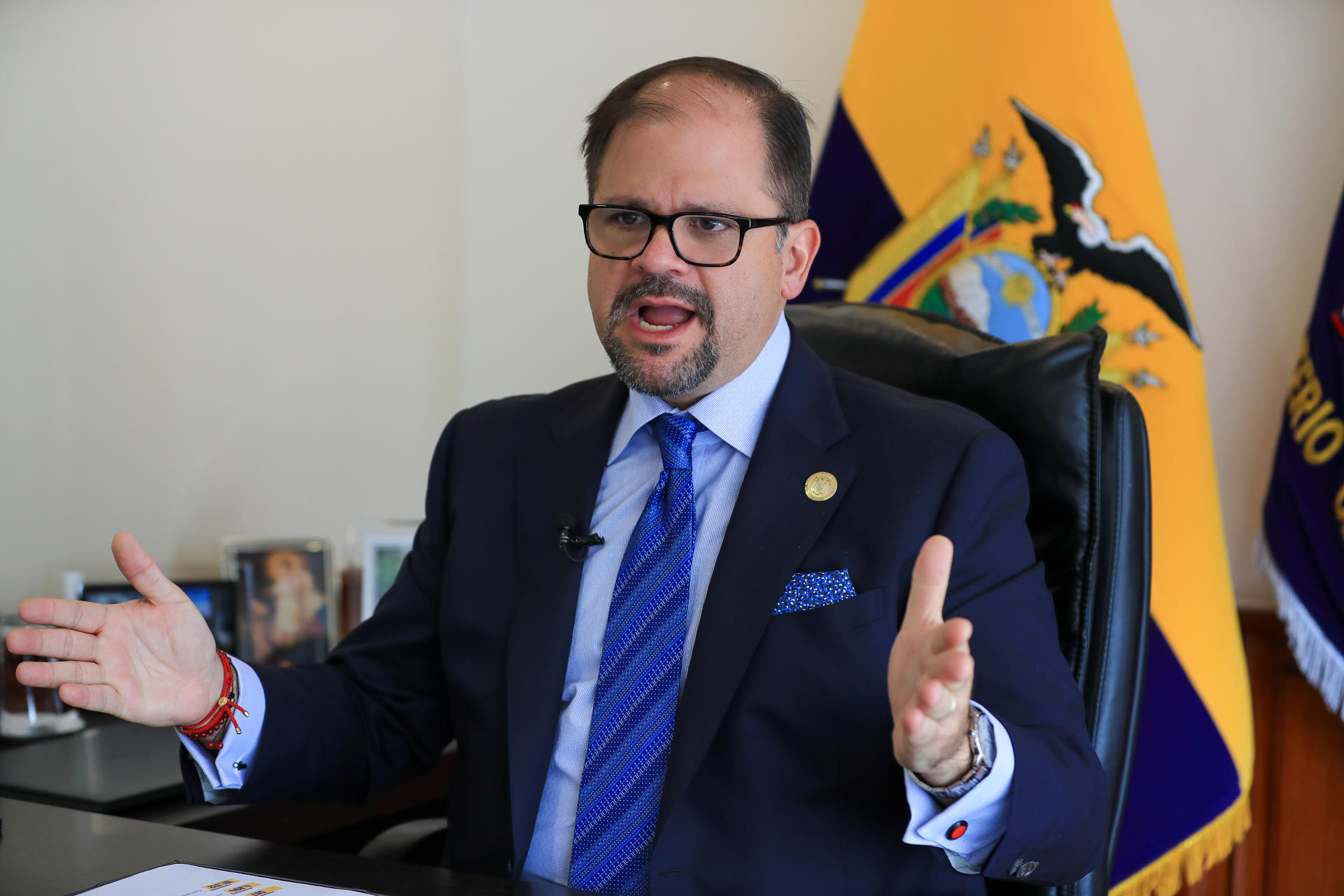 El ministro del Interior de Ecuador, John Reimberg, durante una entrevista con EFE, este miércoles, 18 de junio, en Quito (Ecuador). EFE/José Jácome