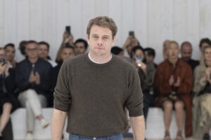 Imagen de Archivo de Jonathan Anderson, nombrado director creativo de todas sus colecciones de moda: femenina, de alta costura y masculina.
EFE/EPA/ANDRE PAIN