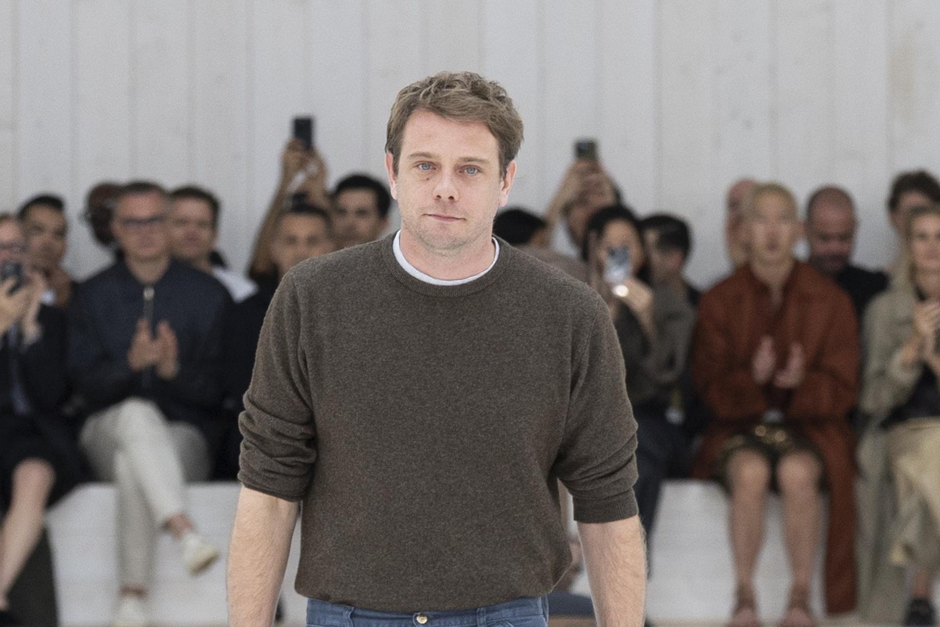 Imagen de Archivo de Jonathan Anderson, nombrado director creativo de todas sus colecciones de moda: femenina, de alta costura y masculina.
EFE/EPA/ANDRE PAIN