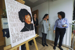 Imagen de archivo del homenaje en recuerdo de la joven enfermera vallisoletana Teresa Rodríguez al cumplirse un año de su asesinato en Bruselas a manos de su expareja, un guardia civil en prácticas que supuestamente acabó con su vida a puñaladas y que espera juicio en prisión provisional. EFE/ R. García