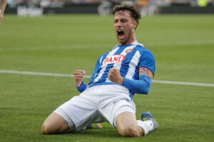 El delantero del Espanyol Javi Puado celebra un gol en la Liga. EFE/ Manuel Bruque