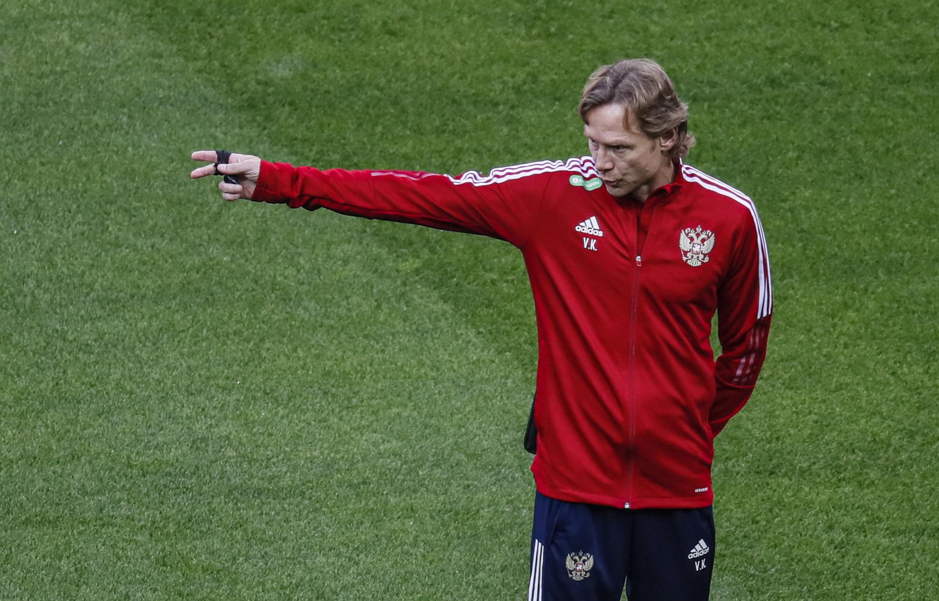 Valeri Karpin, seleccionador ruso y nuevo entrenador del Dinamo Moscú. EFE/EPA/YURI KOCHETKOV