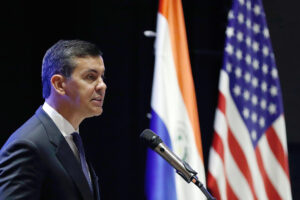 El presidente de Paraguay, Santiago Peña. EFE/ Juan Pablo Pino