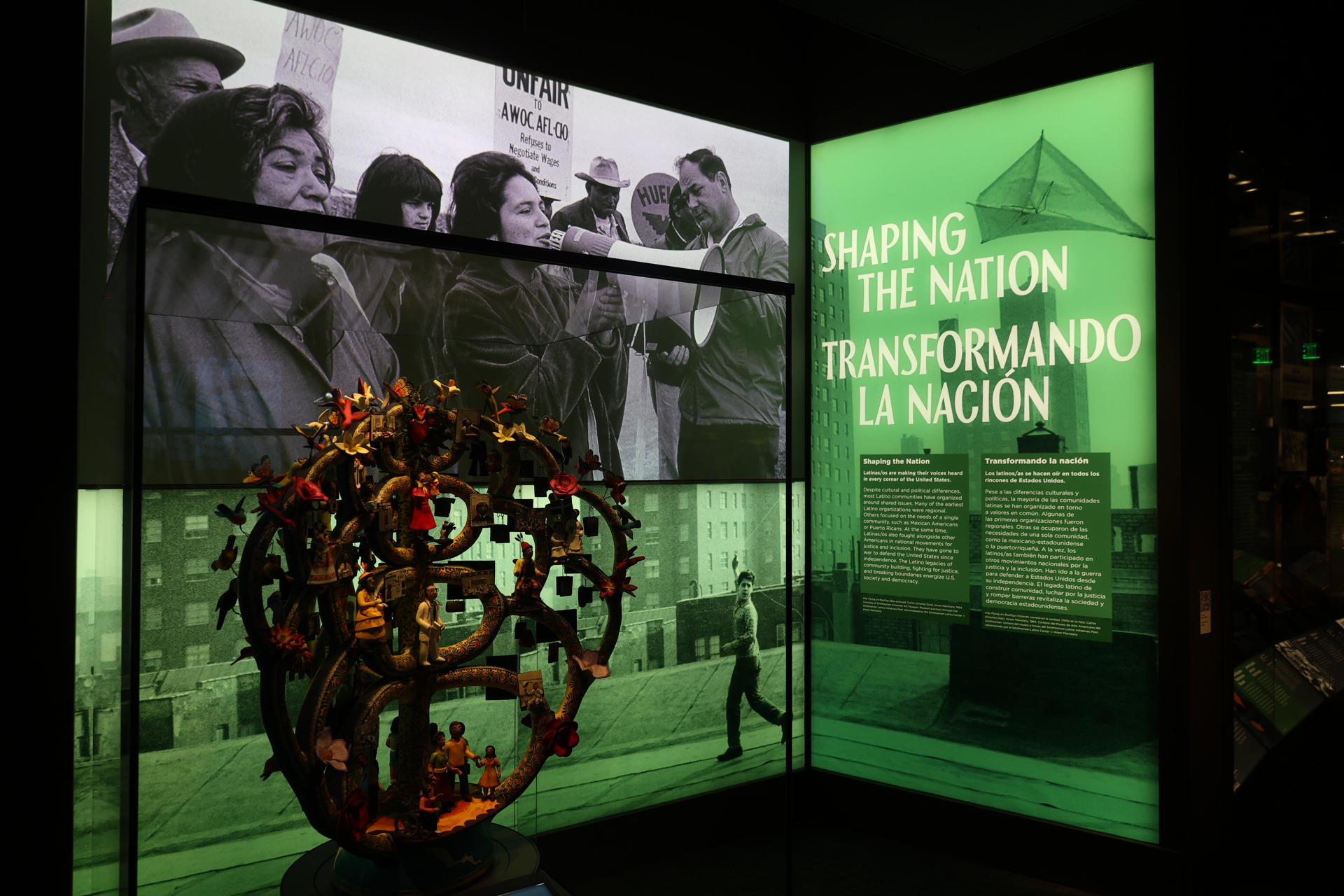 Fotografía de la Galería Latina de la Familia Molina en el Museo Nacional de Historia Estadounidense, en Washington (Estados Unidos). EFE/ Octavio Guzmán