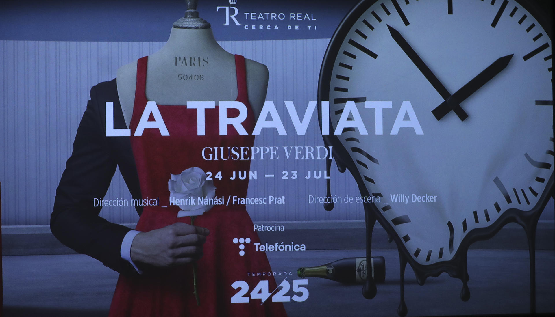 Estreno de 'La traviata', de Giuseppe Verdi, este martes en el Teatro Real. EFE/ Alberto Aguado