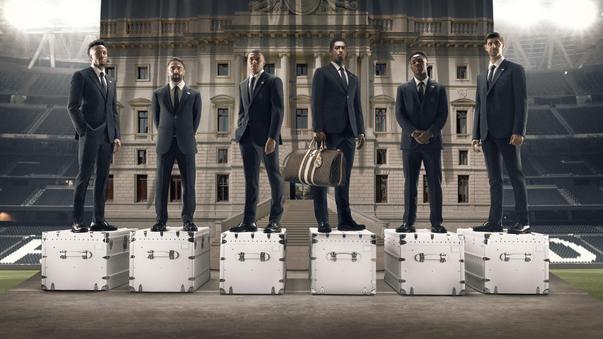 El Real Madrid anunció este viernes que la marca francesa Louis Vuitton será la encargada de vestir en los viajes y eventos institucionales a los futbolistas de las primeras plantillas de fútbol masculino y femenino y a la de baloncesto. EFE/Louis Vuitton *****SOLO USO EDITORIAL/SOLO DISPONIBLE PARA ILUSTRAR LA NOTICIA QUE ACOMPAÑA (CRÉDITO OBLIGATORIO) *****