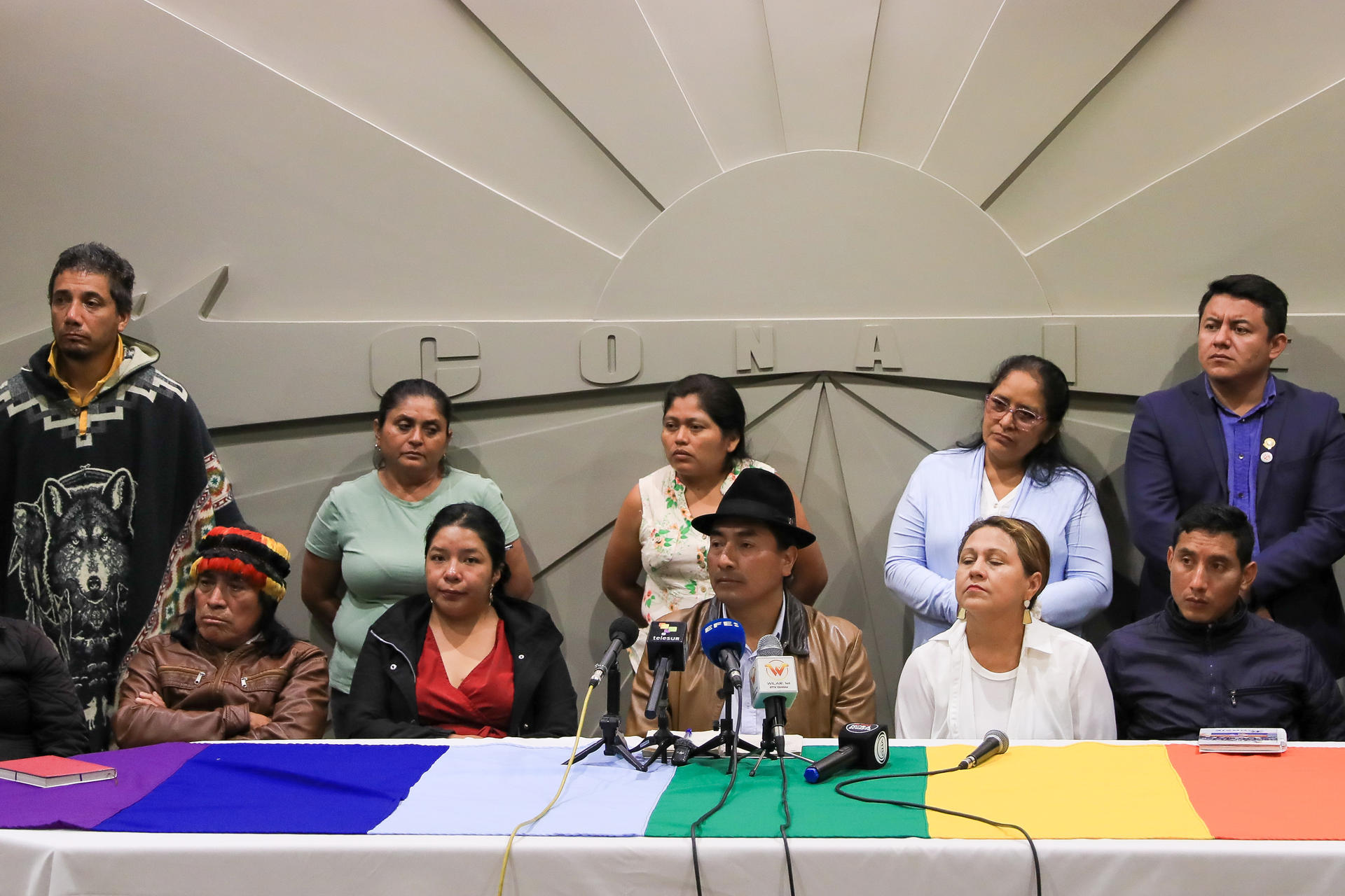 r" su lucha contra los proyectos extractivos que el actual Gobierno, del presidente Daniel Noboa, busca impulsar en diferentes zonas del territorio nacional. EFE/ José Jácome