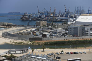 La coalición Flotilla de la Libertad denunció en la madrugada del lunes que los tripulantes del barco de ayuda humanitaria Madleen, con 12 activistas a bordo, entre los que se encuentra la activista Greta Thunberg, fueron "secuestrados por las fuerzas israelíes". EFE/ Magda Gibelli