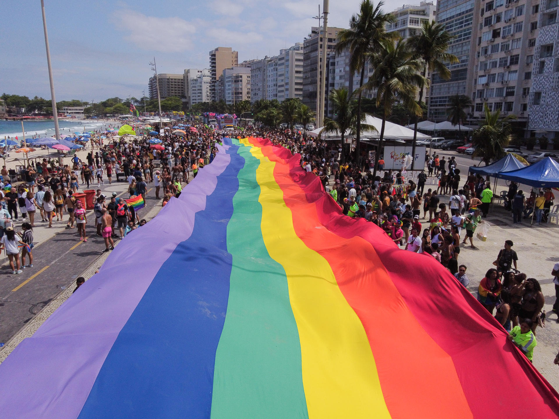Fotografía de archivo de la Marcha del Orgullo LGTBI en Río de Janeiro (Brasil). EFE/ Andre Coelho