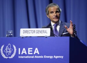 El director general del Organismo Internacional de Energía Atómica (OIEA), Rafael Grossi, en una foto de archivo. EFE/EPA/HEINZ-PETER BADER