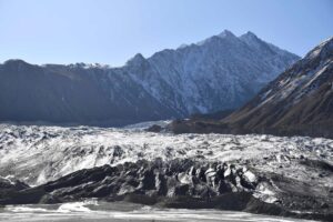 Imagen de archivo de un glaciar de Pakistán. EFE/EPA/NEIL HALL / POOL