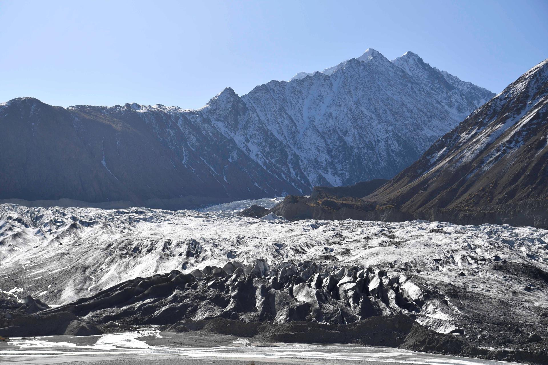 Imagen de archivo de un glaciar de Pakistán. EFE/EPA/NEIL HALL / POOL