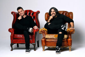Los cómicos J.J. Vaquero y Álex Clavero. EFE. CEDIDA POR RTVE