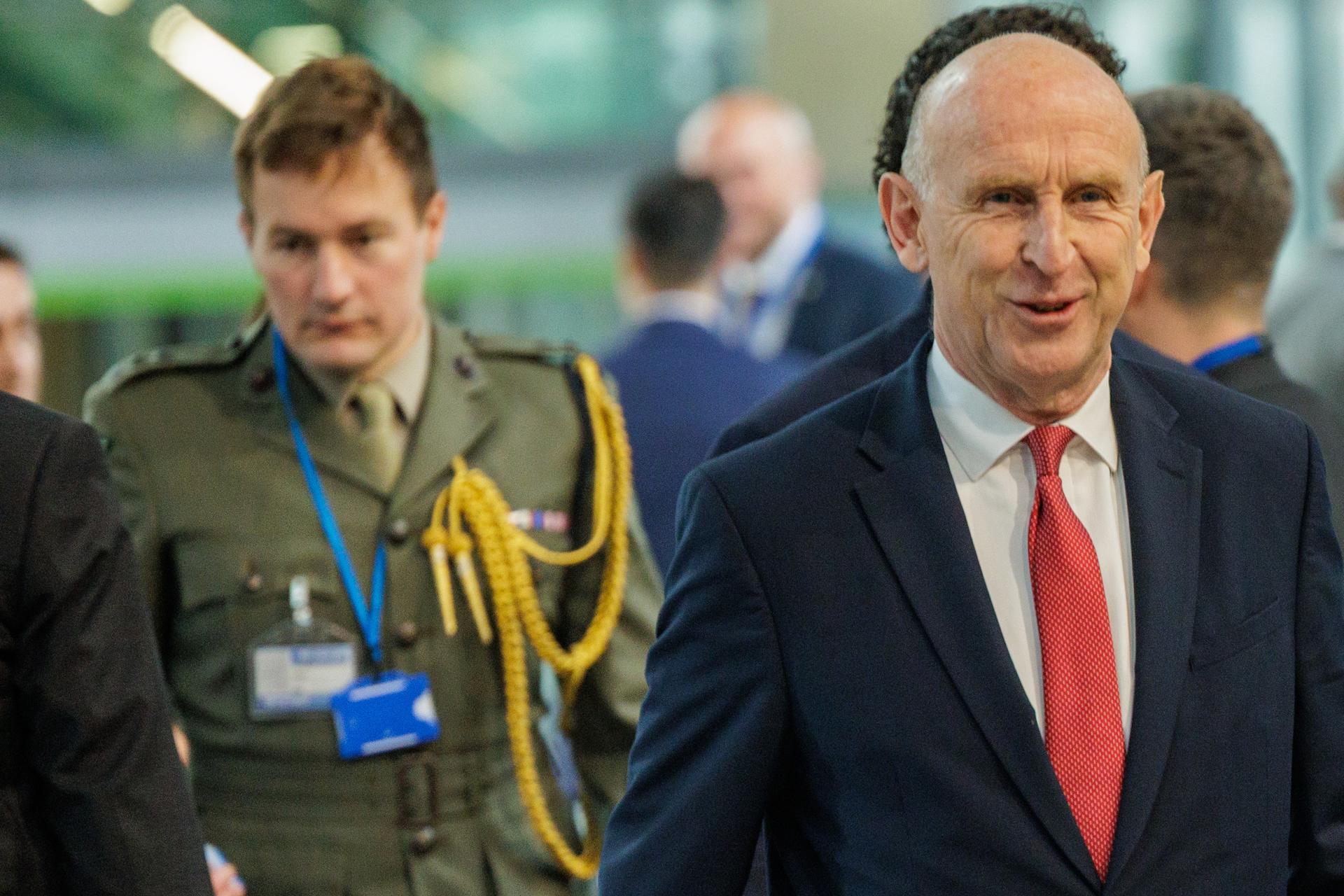 El ministro de Defensa británico, John Healey, en la reunión de la Organización del Tratado del Atlántico Norte (OTAN) en la sede de la OTAN en Bruselas, el 5 de junio de 2025. EFE/EPA/OLIVIER MATTHYS
