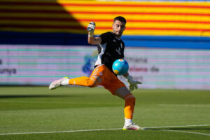 El portero Joan García, fichado por el Barcelona para la próxima temporada. EFE/ Alejandro Garcia