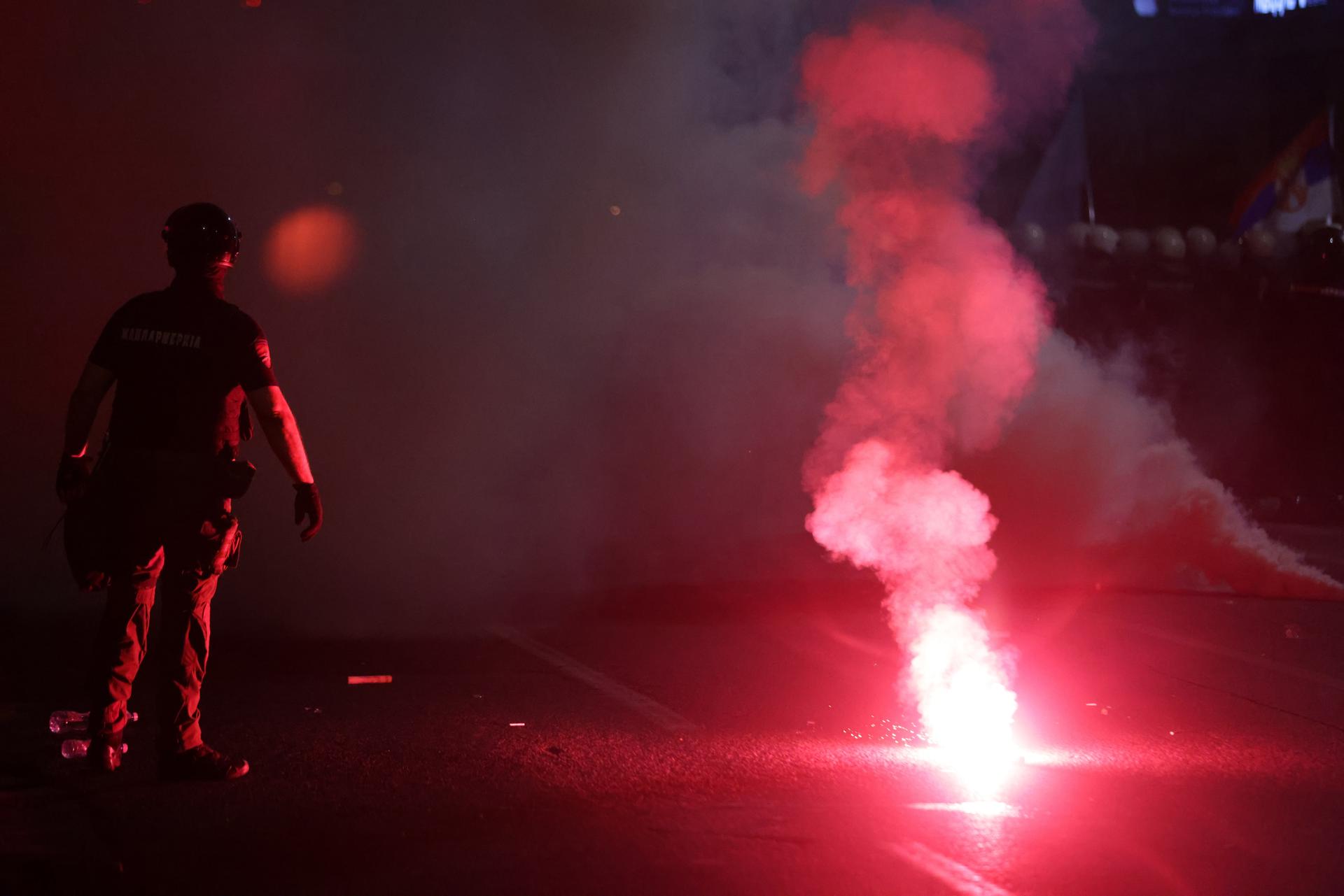 Fotografía de la protesta liderada por estudiantes en Belgrado, el 28 de junio de 2025. EFE/Andrej Cukic