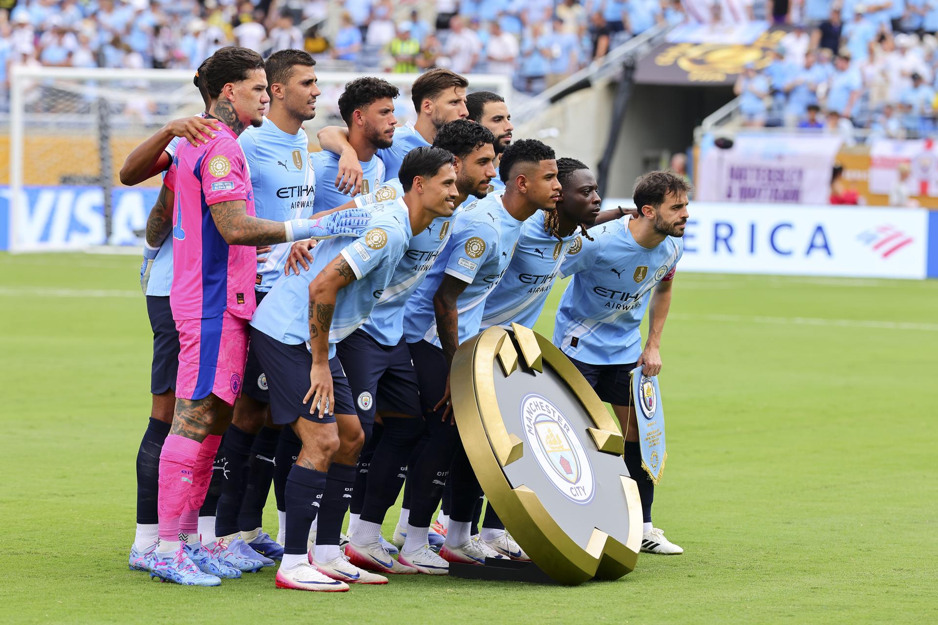 Formación titular del Manchester City durante un partido del Mundial de Clubes de la FIFA 2025. EFE/CRISTOBAL HERRERA-ULASHKEVICH