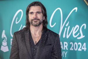Fotografía de archivo del cantante colombiano Juanes. EFE/EPA/CRISTOBAL HERRERA-ULASHKEVICH