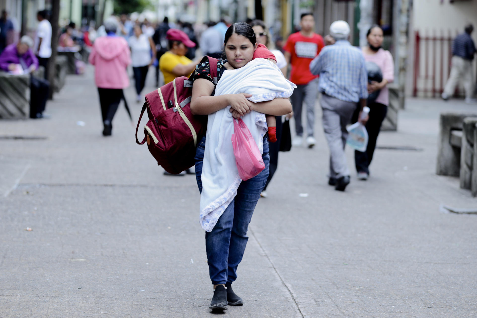 Honduras encabeza la tasa de fecundidad adolescente en América Latina y el Caribe, con 97 nacimientos por cada 1.000 mujeres de entre 15 y 19 años, dijo a EFE el representante del Fondo de Población de las Naciones Unidas (UNFPA, por sus siglas en inglés), Iván Castellanos. .EFE/ Gustavo Amador