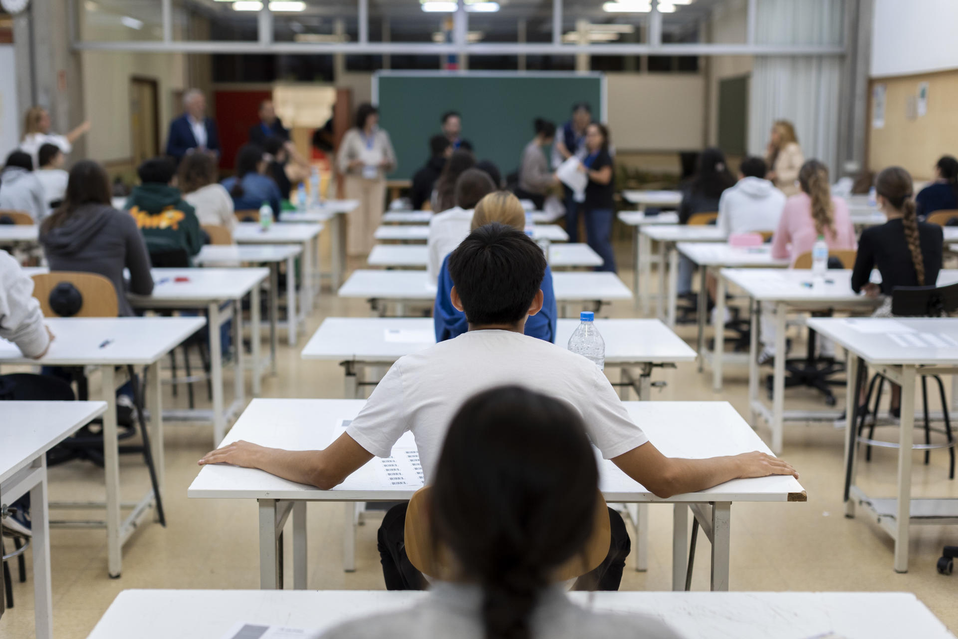 En cuanto al acceso a la universidad, de los 738.995 alumnos matriculados en alguna facultad universitaria en 1985, España ha pasado a tener 1,4 millones estudiantes universitarios. EFE/Quique Curbelo
