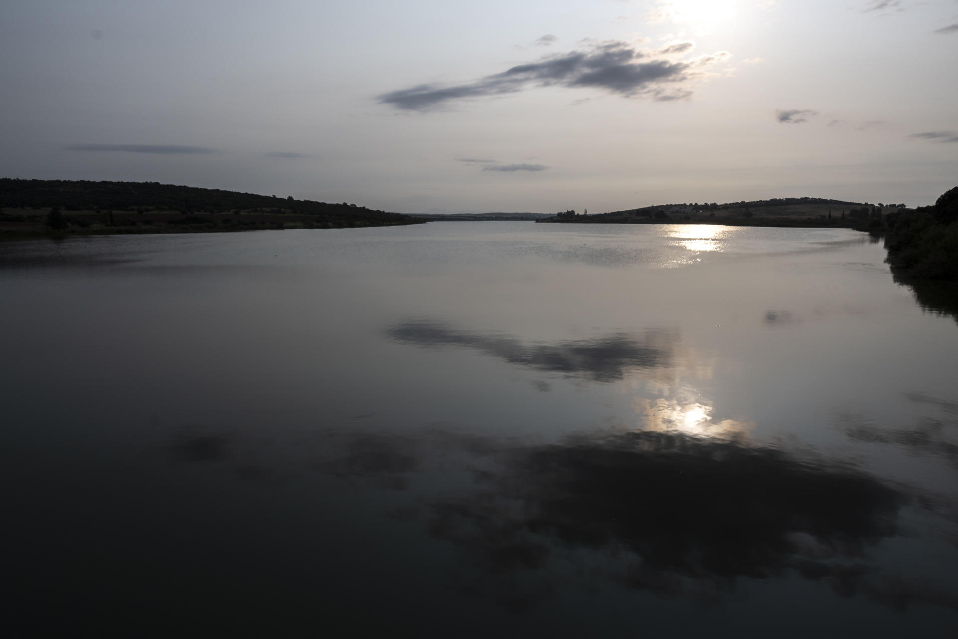 Vista del embalse de El Vicario (Ciudad Real), el pasado 3 de junio, en una fotografía de archivo. EFE/Jesús Monroy