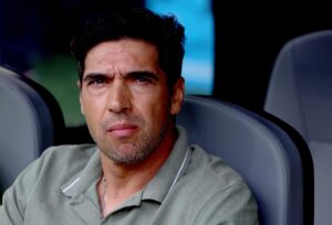El entrenador portugués Abel Ferreira aprovechará la comodidad de haber cosechado dos triunfos con Palmeiras para recomponer las fuerzas para el cierre de la fase de grupos del Mundial de Clubes. EFE/EPA/JUSTIN LANE