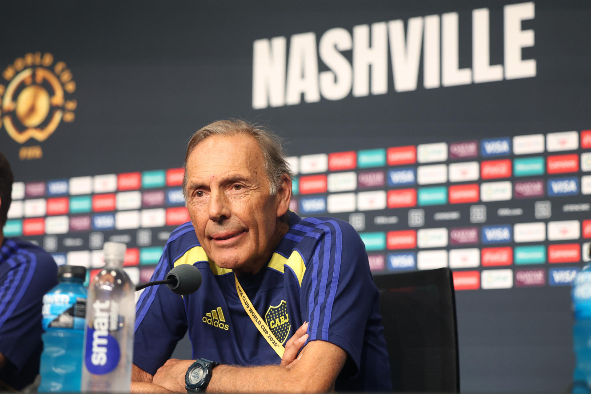 El director técnico de Boca Juniors, Miguel Ángel Russo, habla durante una rueda de prensa en Nashville (Estados Unidos). EFE/Juan Ignacio Roncoroni