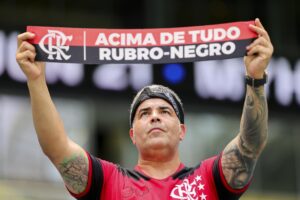 Fanáticos del Flamengo apoyan a su equipo ante el Bayern Múnich en el Mundial de Clubes. EFE/CRISTOBAL HERRERA-ULASHKEVICH