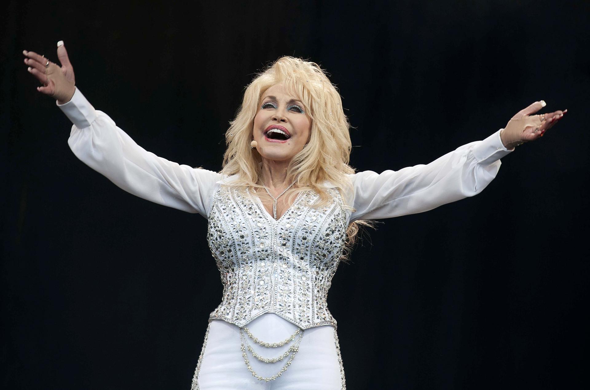La cantante Dolly Parton en una foto de archivo. EFE/EPA/WILL OLIVER