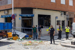 Imagen del 19/06/2025.- La explosión ocurrida en el bar "Casa Javi" de Lo Pagán (Murcia). EFE/Marcial Guillén